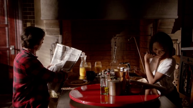 File:601-120-DamonBonnie.png