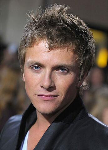 File:Charlie2145.jpg