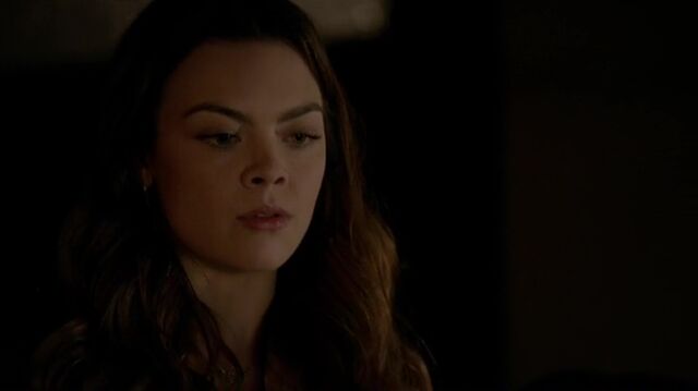 File:7X09-89-Nora.jpg