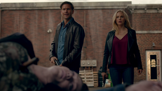 File:720-065-Caroline-Alaric.png