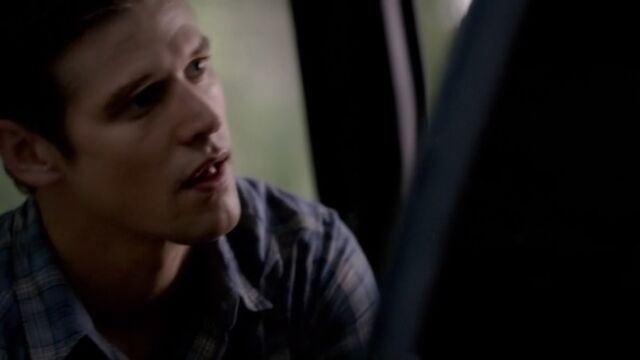 File:Matt 3 TVD 5x02.jpg