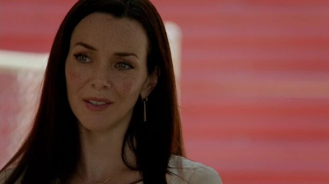 File:7X03-31-Lily.jpg
