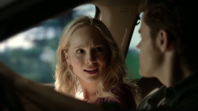 File:6X07-32-CarolineStefan.jpg