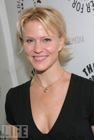 File:Marguerite MacIntyre 1242298673 3.jpg