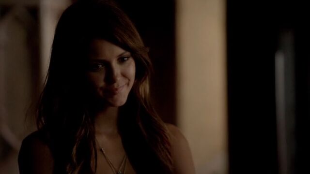 File:Elena 6 TVD 5x01.jpg