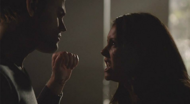 File:Stefan-Elena 5x16.png