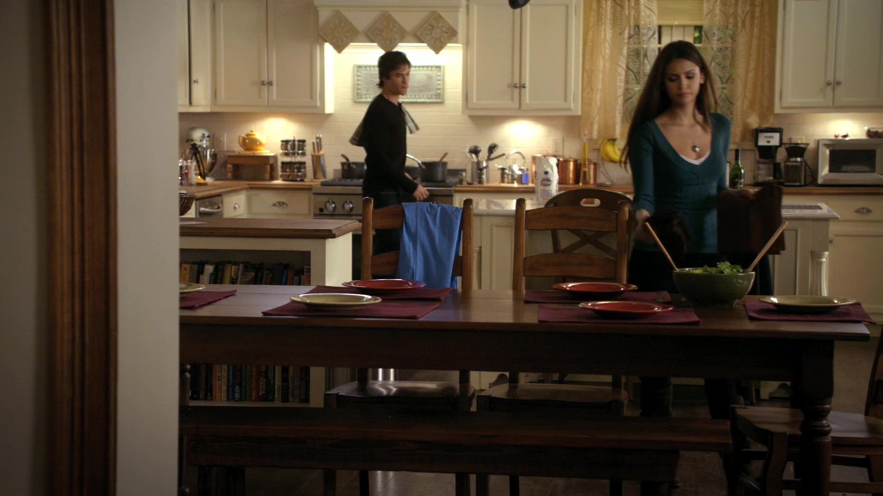 Image - TVD1x13-Gilbert House 54.jpg | The Vampire Diaries Wiki ...