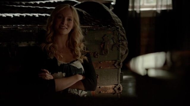 File:7X03-39-Caroline.jpg