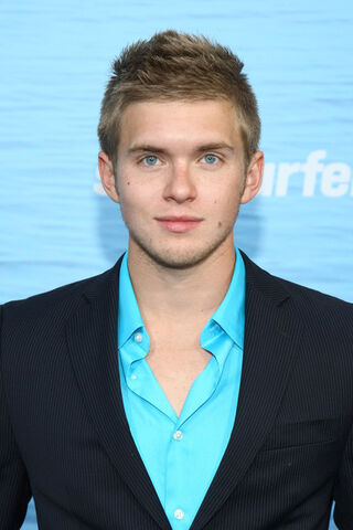 File:Chris+Brochu+Premiere+TriStar+Pictures+Soul+ffh2sS35JYgl.jpg