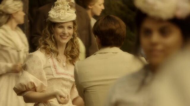 File:7X03-35-Valerie.jpg