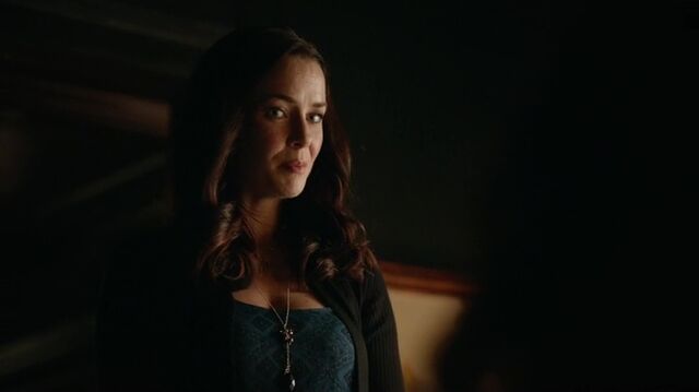 File:7X01-21-Lily.jpg