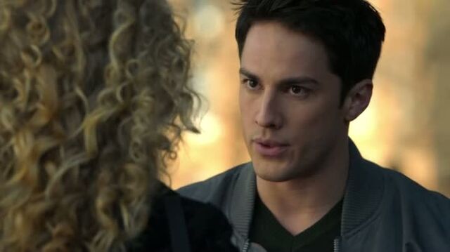 File:6X12-39-Tyler.jpg