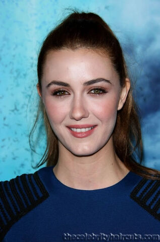 File:Madeline Zima -.jpg