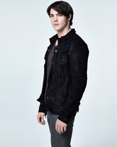 File:TVD-S5-Cast-photos (6).jpg