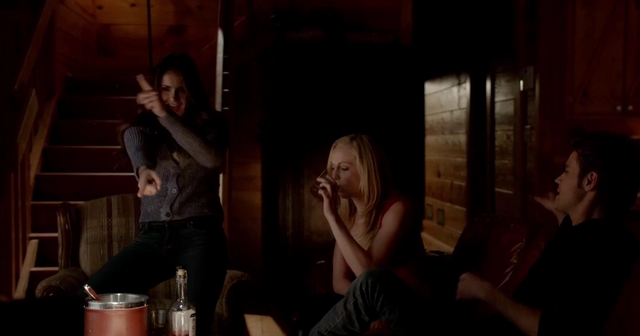 File:Elena-Caroline-Stefan 5x20.png