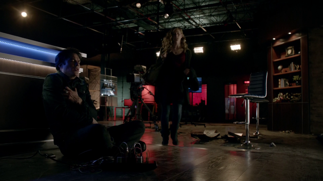 File:716-082-Damon-Valerie.png