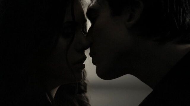 File:122VampireDiaries1545.jpg