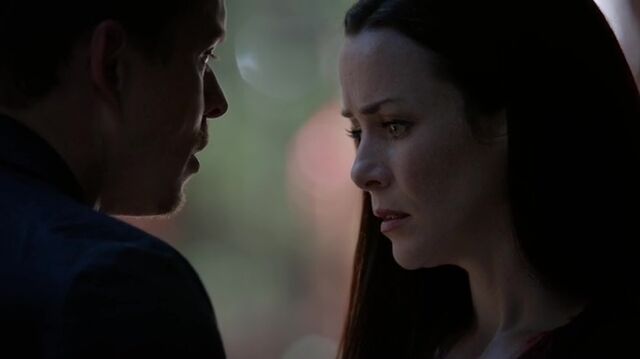 File:7X07-111-LilyJulian.jpg