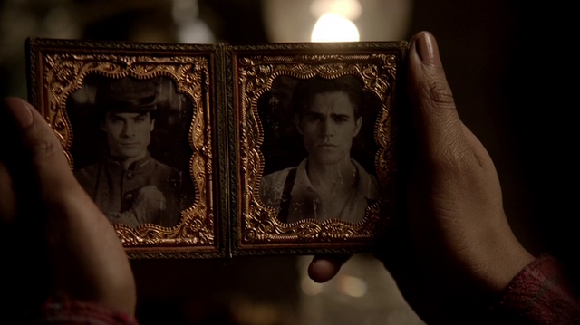 File:6X15-77-DamonStefan.png
