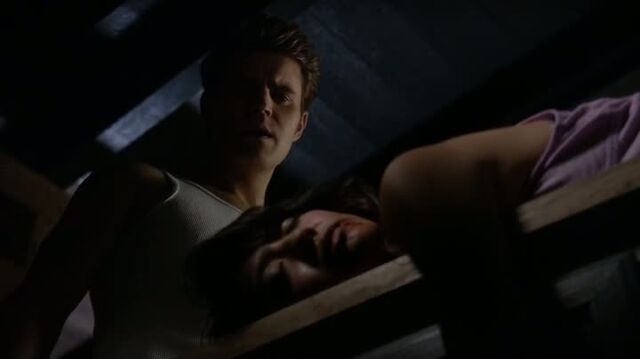 File:6X05-4-IvyStefan.jpg