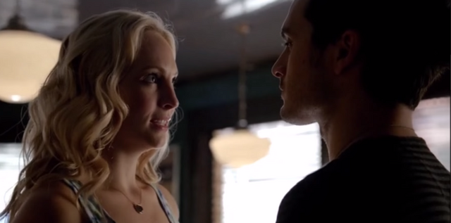 File:Caroline-Enzo 6x03.png