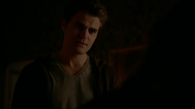 File:718-122-Stefan~Valerie.png