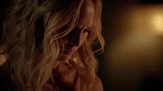 File:7X02-141-Caroline.jpg