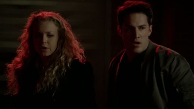 File:6X12-91-TylerLiv.jpg