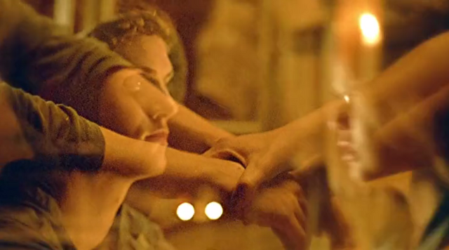 File:Davina Using Her Telepathic Powers.png