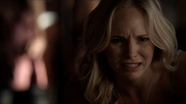 File:Caroline 3 TVD 5x01.jpg