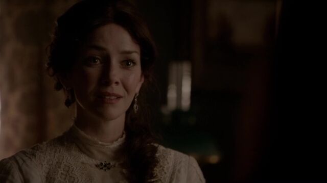 File:6X17-74-Lily.jpg