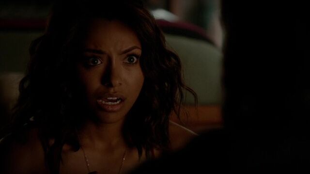 File:7X02-37-Bonnie.jpg