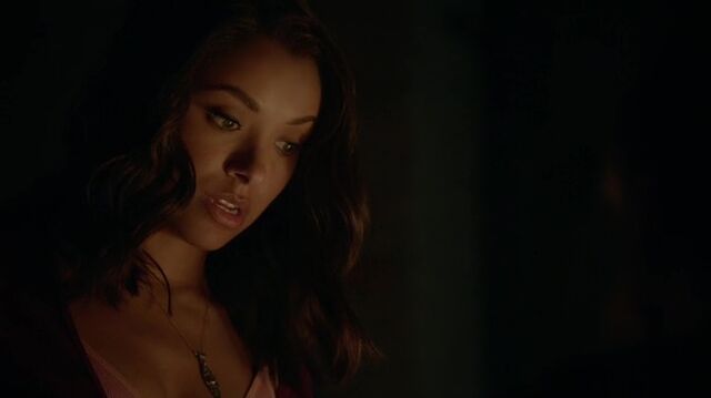 File:7X07-100-Bonnie.jpg