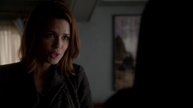 File:Meredith4x15.png