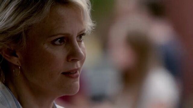 File:Liz 6 TVD 5x01.jpg