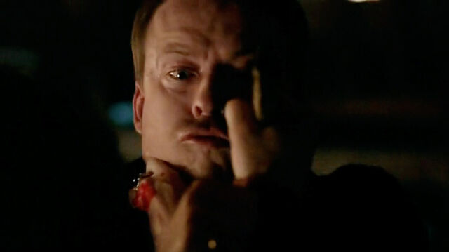 File:Stefan-kills-Julian-3.jpg