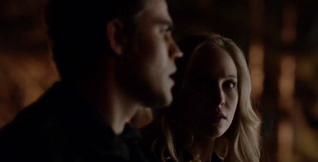 File:Stefana and Caroline 5x21.png
