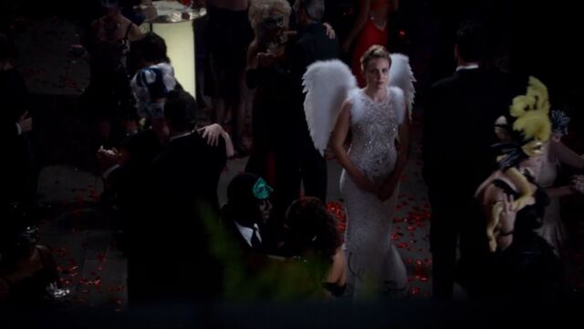 File:Camille 11 TO 1x03.jpg