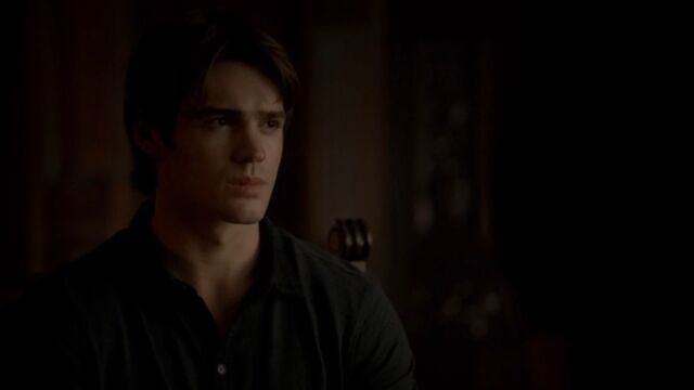 File:Jeremy 2 TVD 5x05.jpg