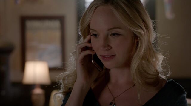 File:711-028-Caroline.jpg