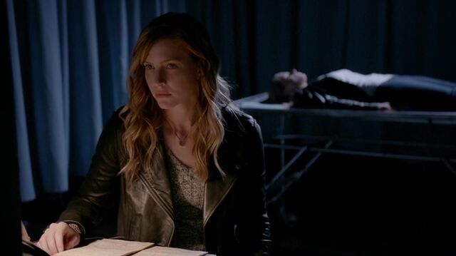 File:7X09-107-Valerie.jpg