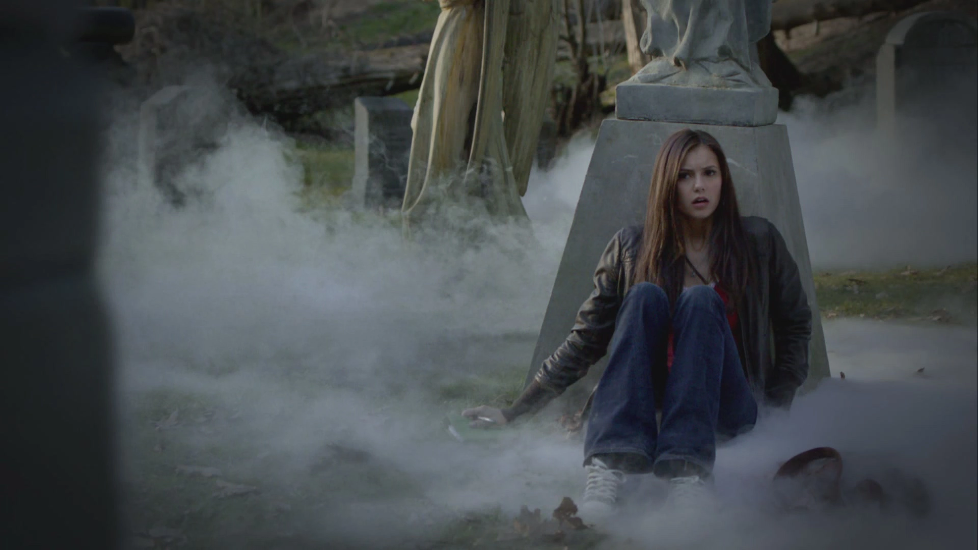 Image - Pilot Elena 1.png | Wiki Vampirediaries | FANDOM powered by Wikia