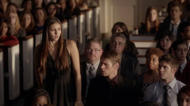 File:402VampireDiaries0905.jpg