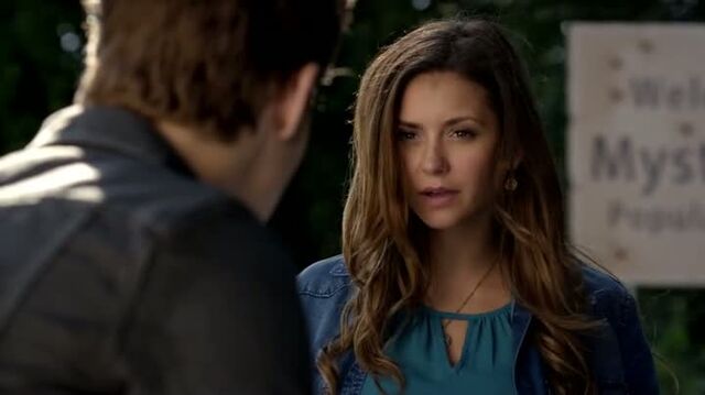 File:6X04-13-StefanElena.jpg