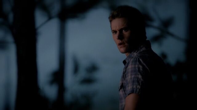 File:Matt 9 TVD 5x02.jpg