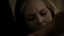 3x11 Caroline.jpeg