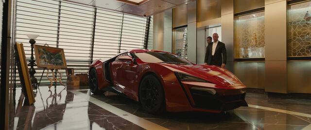 Arquivo:Lykan HyperSport - Fera na Jaula.jpg