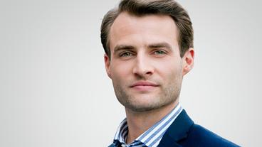 Daniel-fritz-als-per-mertens-108~ v-standard368 023b8f.jpg