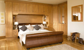 Bedroom-traditional-feature
