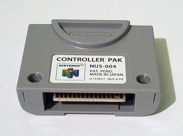 Archivo:N64-mem card1.jpg